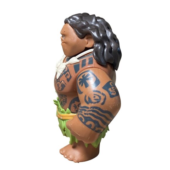 Disney Moana Maui Action Figure 3.75" Collectible Toy With Tattoo Details & Leaf - Picture 4 of 7